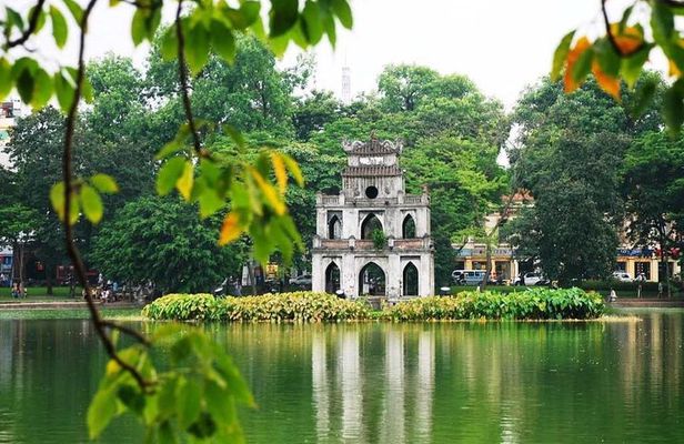 8-Day Discover Northern Vietnam Highlight: Hanoi - Ninh Binh - Sapa - Halong Bay