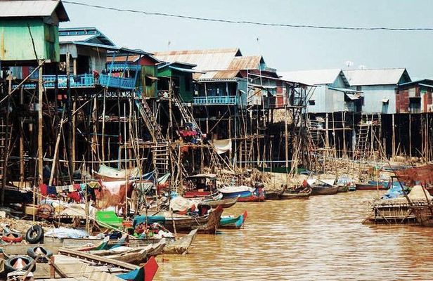 Lake-Side Village Tour