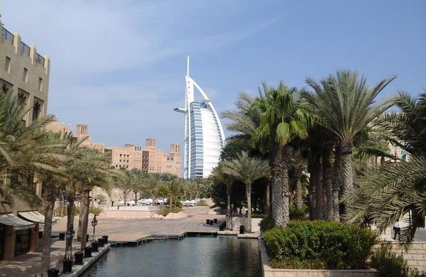 Private Dubai 4 hours Tour with Guide and driver