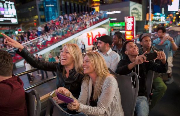 Big Bus New York: Sightseeing Night Tour by Open-top Bus