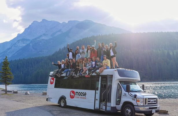 Caribou - Discover the Best of the Rockies (8-Days)