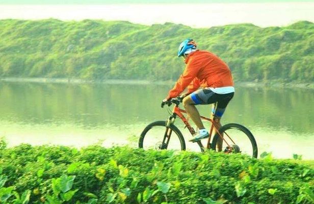 Cycle the Kolkata Wetlands and Amazing Views