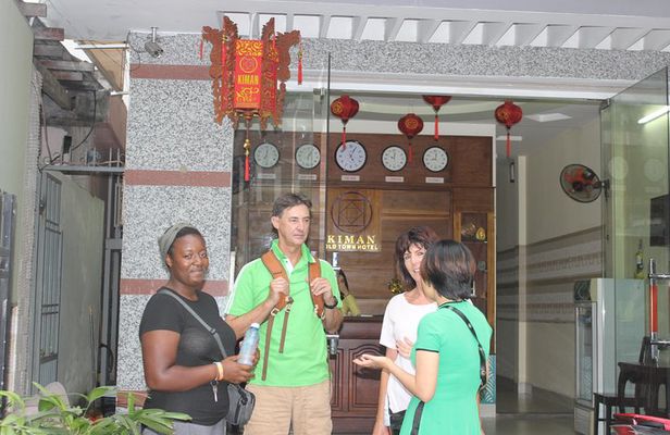 3 Hour Hoi An Walking Food Tour. Morning (HFM)