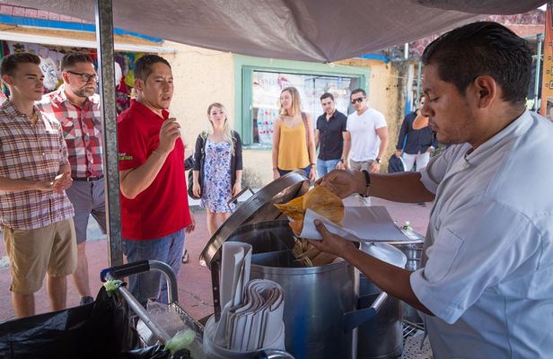 Cancun Street Food Tour with Food Stalls, Local Market and Murals