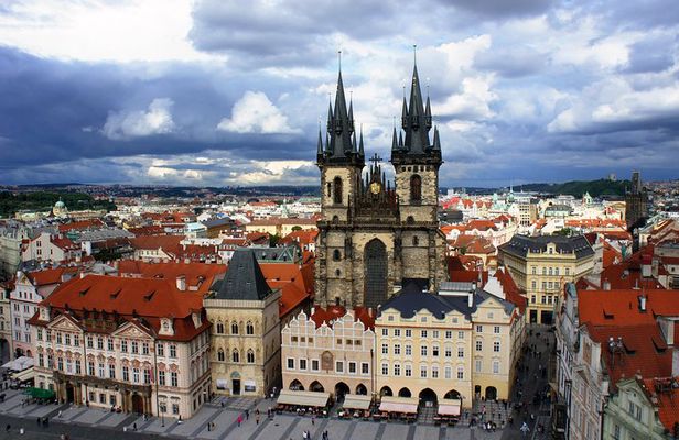 Historical Prague - Walking Tour with pick up