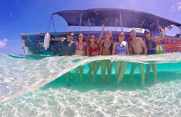 San Blas Day Tour - Visit Paradise Islands & the Natural Pools + Lunch + 1 Drink