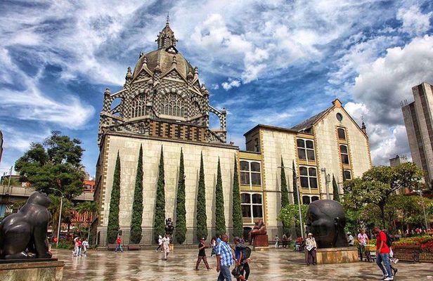 Medellin City Private Tour