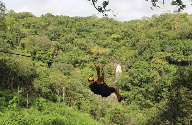 Tour Combo - WRCT Adventures Private Zipline & Horseback Ride