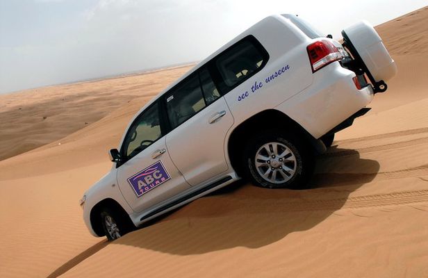 Dubai Desert Safari with BBQ, 3 Shows & Camel Ride at Majlis Camp