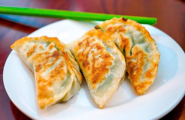 Hong Kong Food Tour: Sham Shui Po District