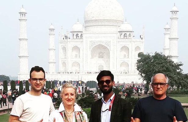 4 Nights, 5 Days Golden Triangle Tour From Delhi