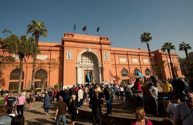 Amazing Day Tour to Cairo from Hurghada By Bus