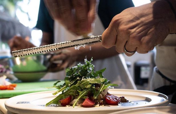 Tequila & Mezcal Gourmet Experience in Playa del Carmen