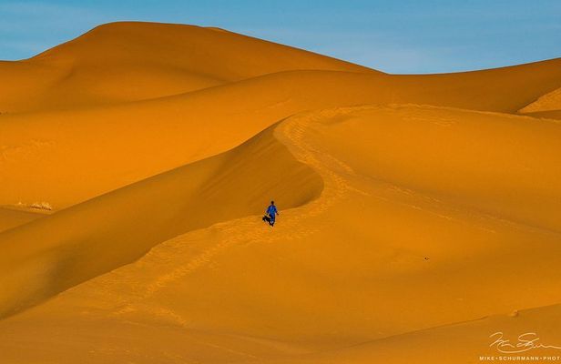 Fes Desert Tour to Luxury Merzouga desert camp and back 2 Days