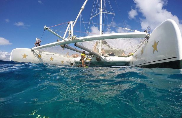 Catamaran Day Trip, Snorkeling & Sailing Excursion