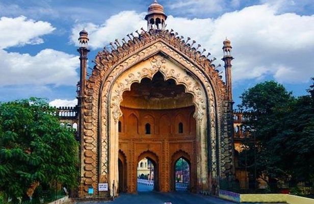 Heritage Walk In Lucknow