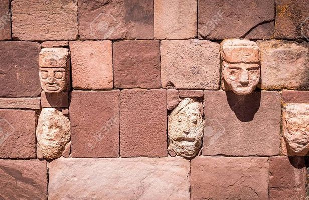 Tiahuanaco from La Paz (Bolivia) full day