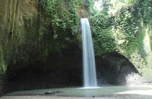 Discover Two waterfalls in the Centre Of Bali - Tibumana, Kantolampo Waterfalls