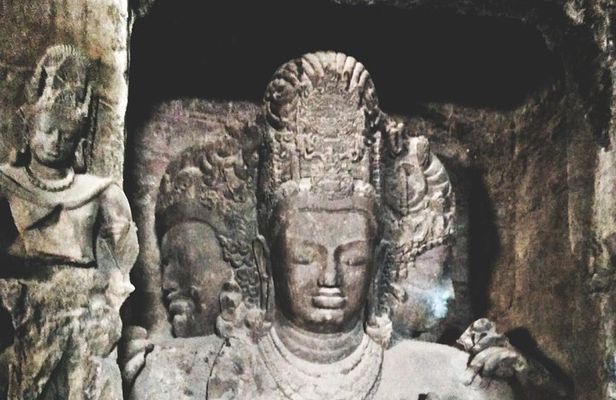 Private Elephanta Caves Tour & Mumbai City with Meal & Transport