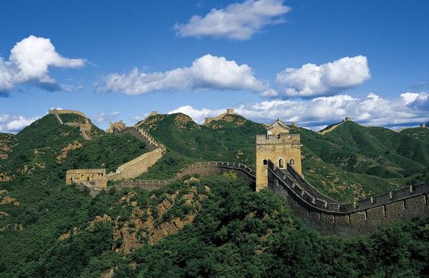One Day Jinshanling Great Wall Light Hike