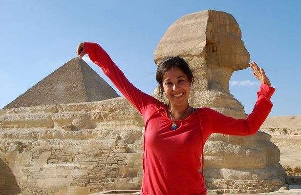 Cairo and Giza Full-Day Tour from Hurghada by bus
