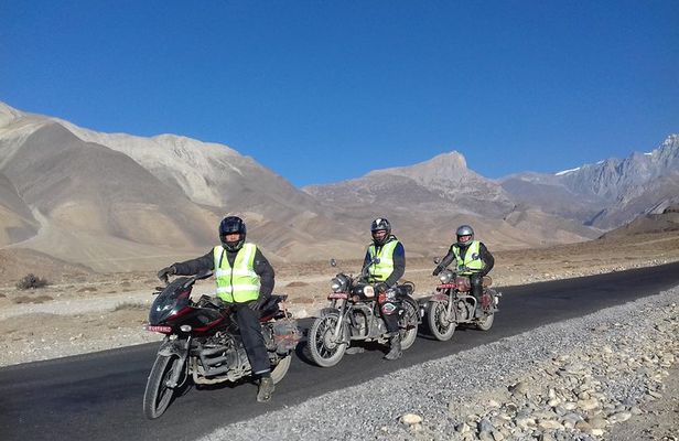 Lower Mustang Motorbike Tour -8 Days