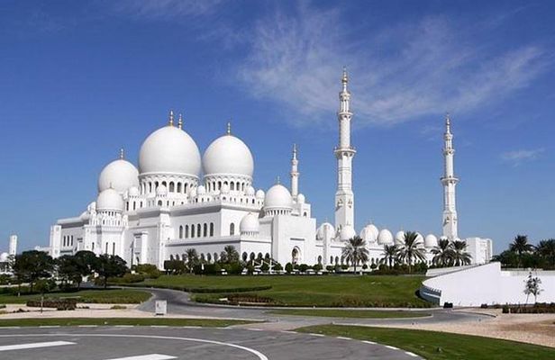Abu Dhabi City Tour From Dubai With Hotel Pickup