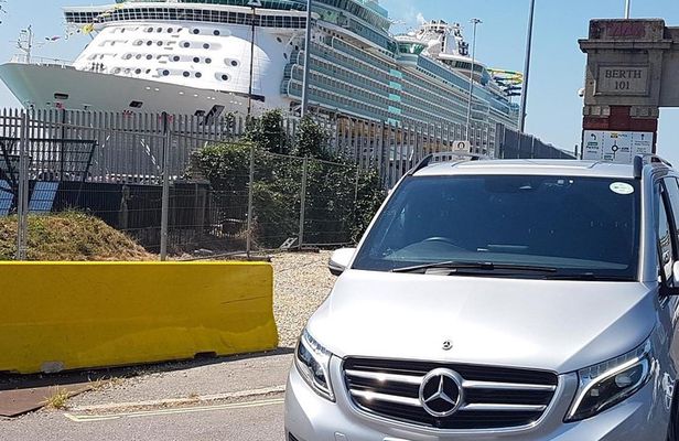 London to Southampton Cruise Terminal/Hotel with Stopover at Stonehenge