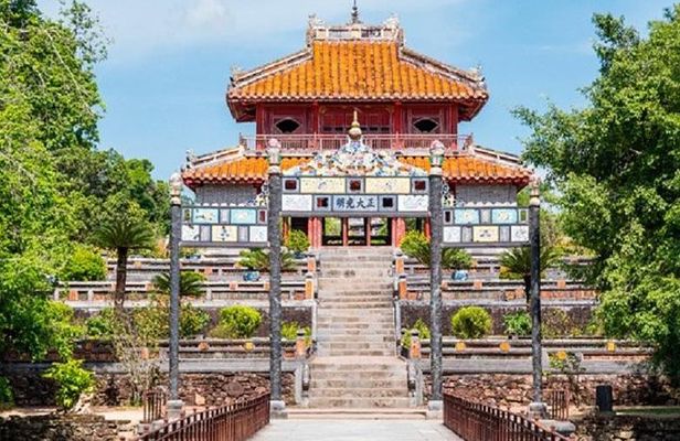 Private Hue City Tour & Perfume River Cruise