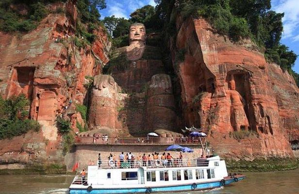 Leshan Giant Buddha Day Tour