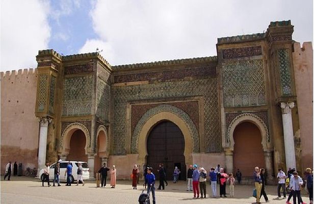 Volubilis, Moulay Idriss & Meknes Excursion from Fez 