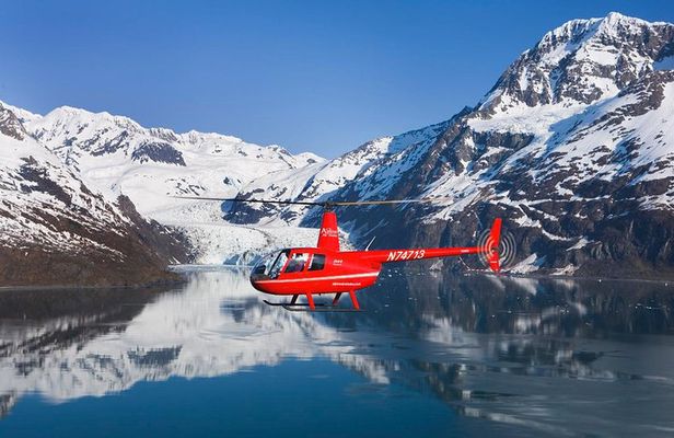 Prince William Sound Tour with Glacier Landing from Girdwood