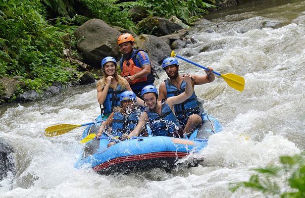 Bali 10 Kilometers Extreme Ayung River Rafting with Lunch