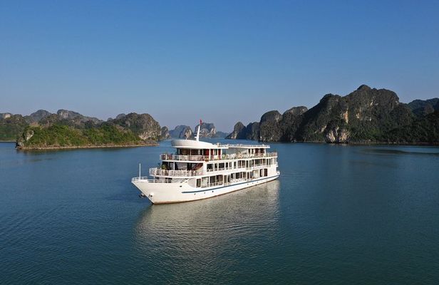 2 Days Ha long Sapphire Cruise