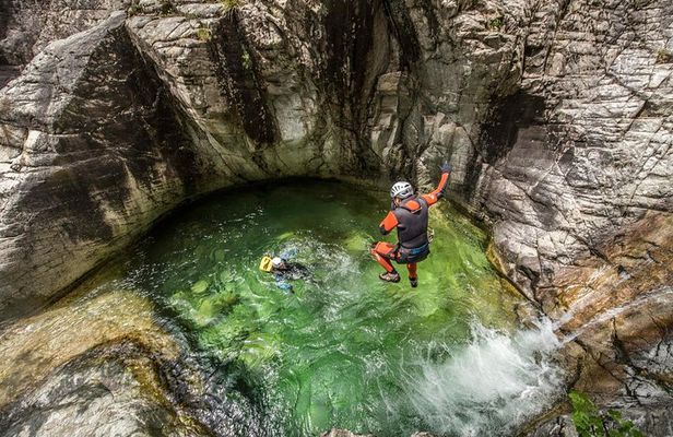 Canyoning Corsica The Richiusa Canyon 