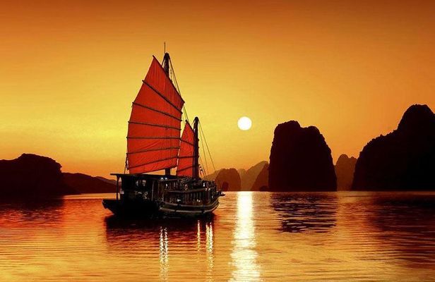 2 Days Halong Bay 3* Cruise Including Transportation from Hanoi