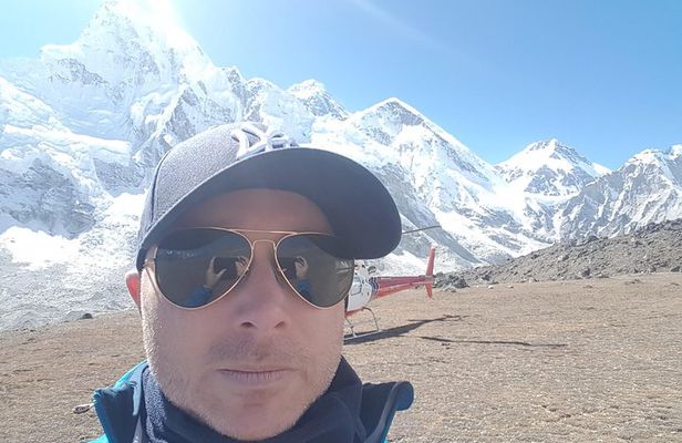 Everest Helicopter Landing Tour (Seat Sharing Basis) !