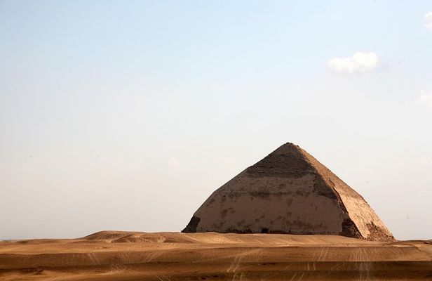 Dahshur Pyramids, Memphis and Sakkara Pyramid Day Tour