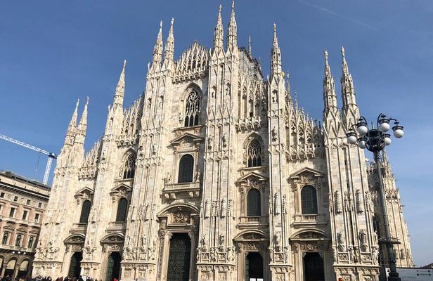 Milan Semi-Private Max 6 People Tour with Last Supper and Duomo