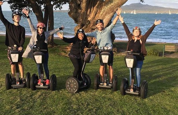 An Hour long Taste of the Segway Sensation and Sightseeing fun
