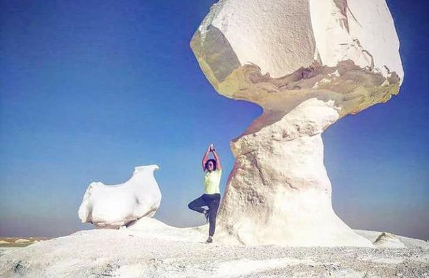 Overday Black and White desert from Cairo and giza