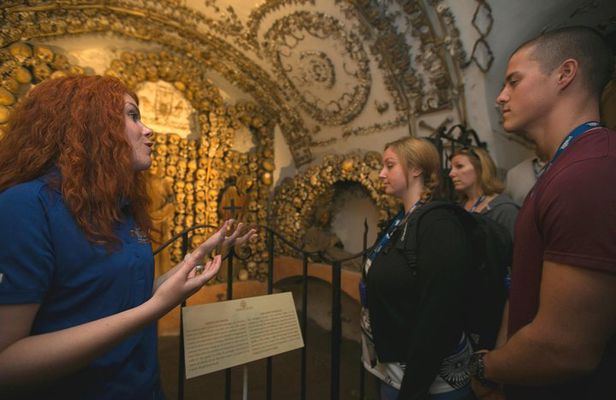 The Original Roman Crypts and Catacombs Tour with Transfers