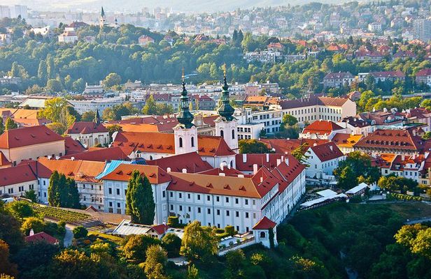 All-inclusive Small group Hidden Gems of Prague day tour