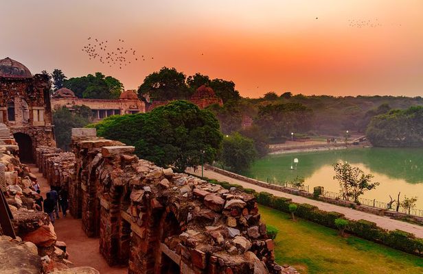 Hauz Khas Walking And Tasting Guided Tour