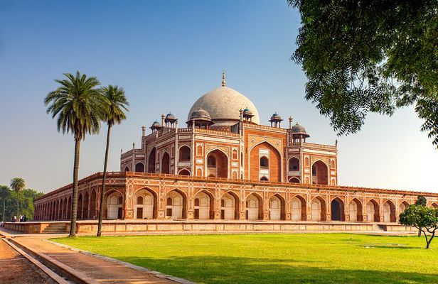 3-Days Private Golden Triangle Tour: Delhi, Agra & Jaipur by Car
