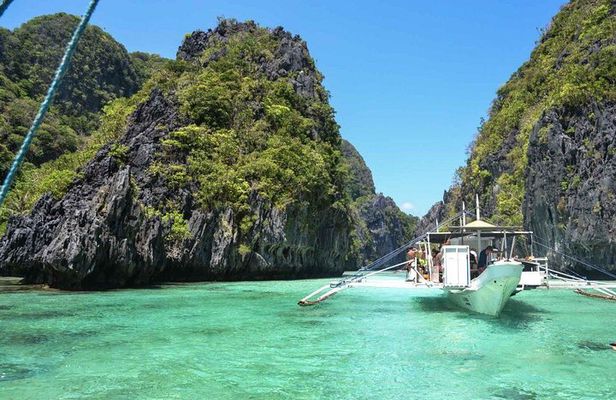 PRIVATE El Nido Tour D Island Hopping
