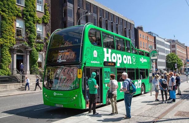 Dublin Hop-On Hop-Off Bus Tour with Guide and Little Museum Entry