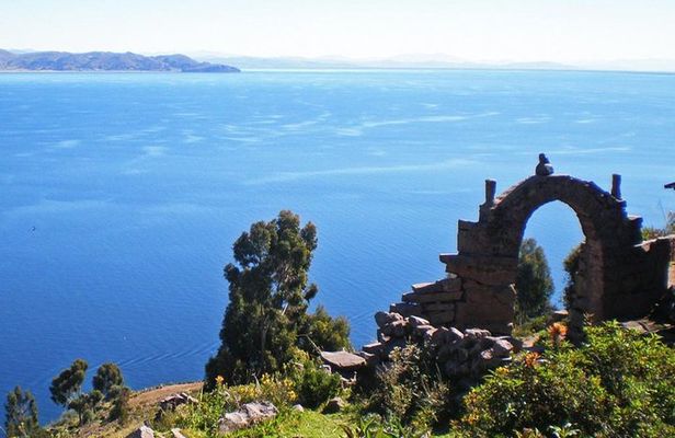 A Full Day Tour View: Uros and Taquile Islands on the Titicaca Lake from Puno