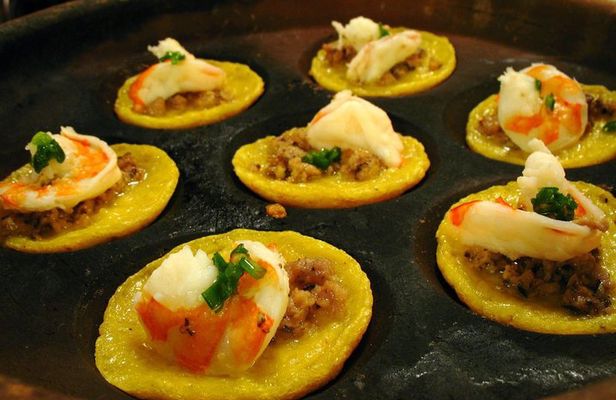 Private Saigon Street Food Tour with Motorbike