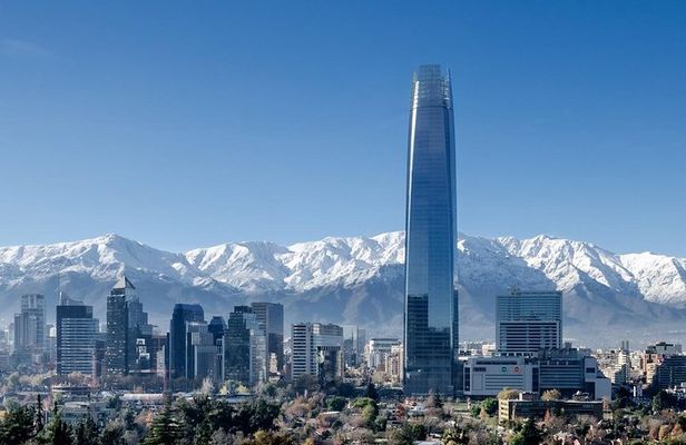 Santiago: Half Day tradicional city Tour